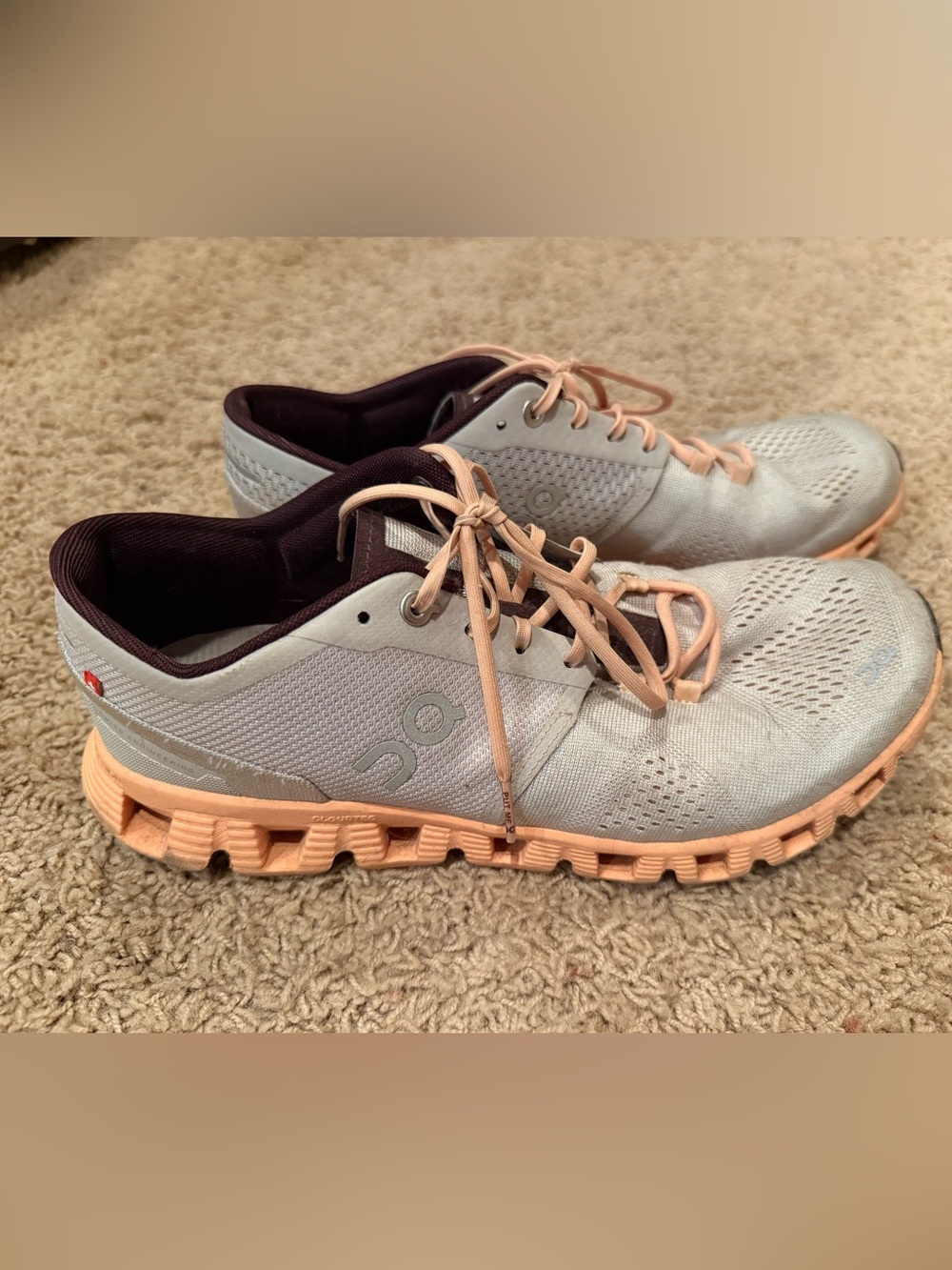 On Women's Running Shoes - Light Gray with Peach